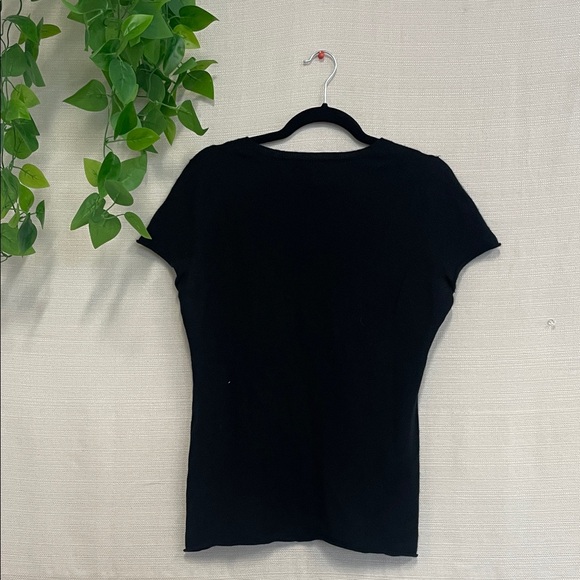 Banana Republic Black Short Sleeve Tee - Picture 2 of 3